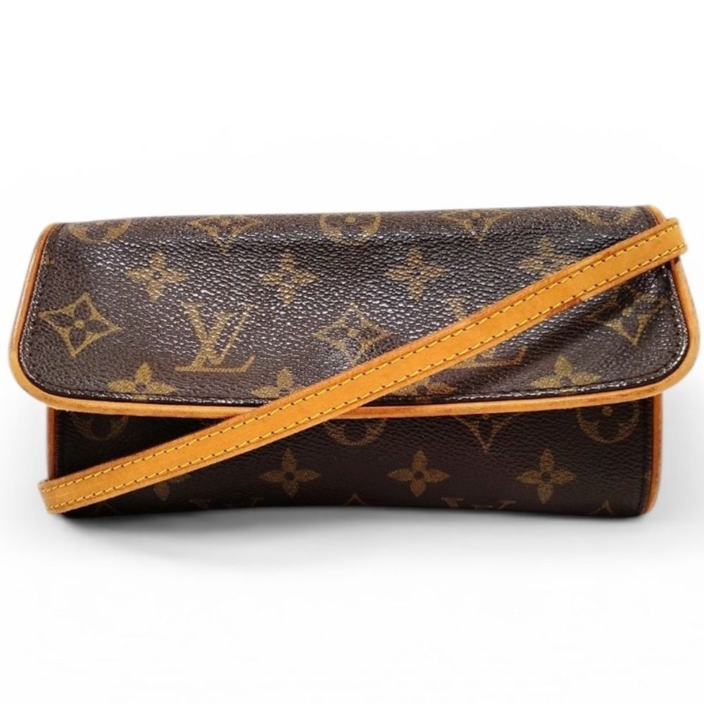 LOUIS VUITTON LV Shoulder Bag Pochette Twin PM Brown Monogram